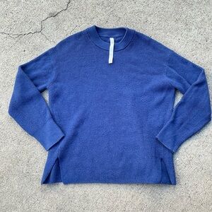 Lululemon Merino Wool-Blend Ribbed Crewneck Sweater
Heathered Psychic size 8